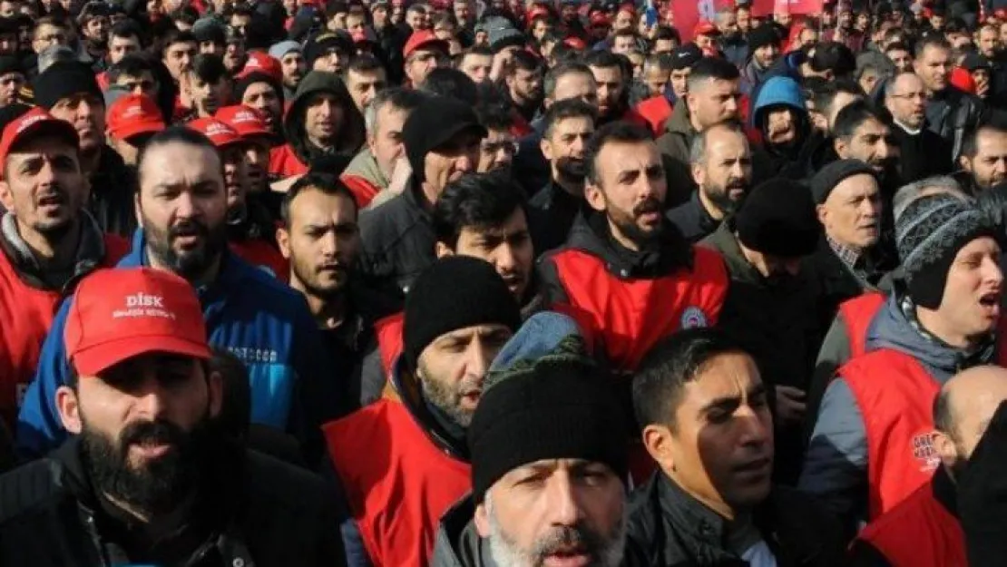Metal işçileri kararlılığını sürdürüyor!