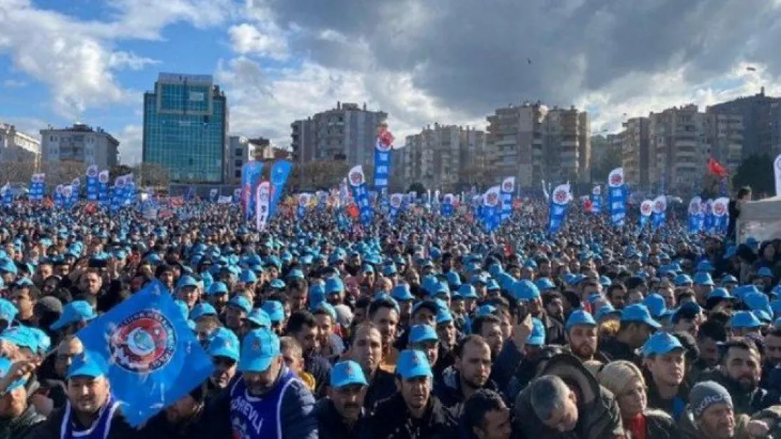 Metal işçileri yeni zam teklifini bekliyor!