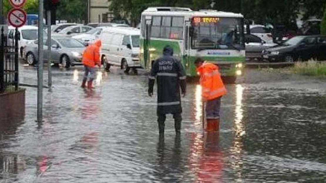 Meteoroloji'den uyarı! Yağış geliyor