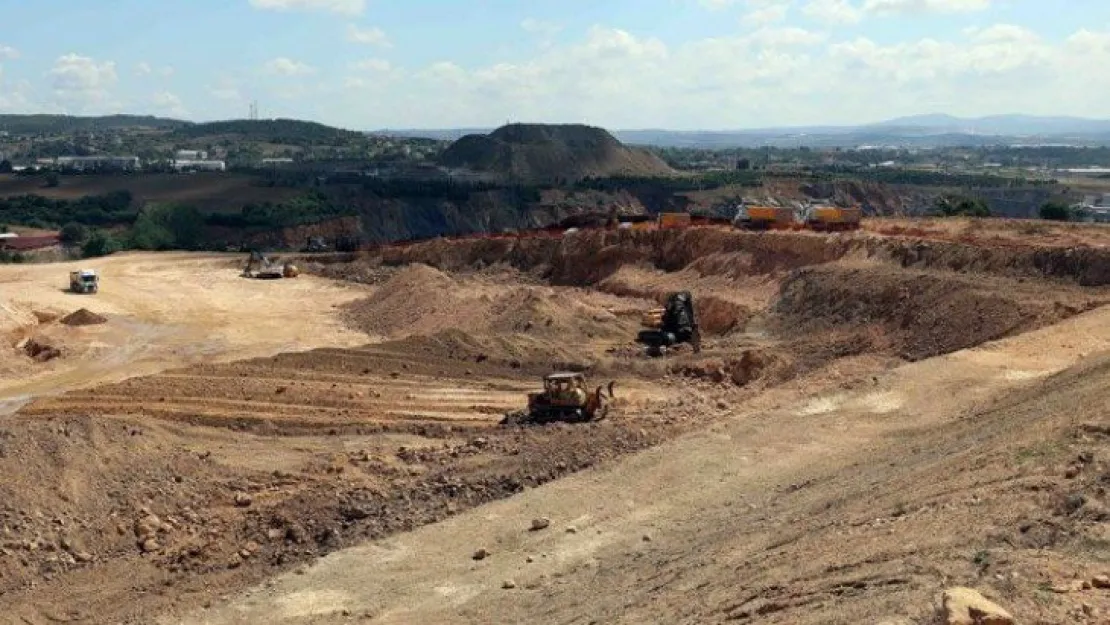 'Metro inşaatı devam ediyor'