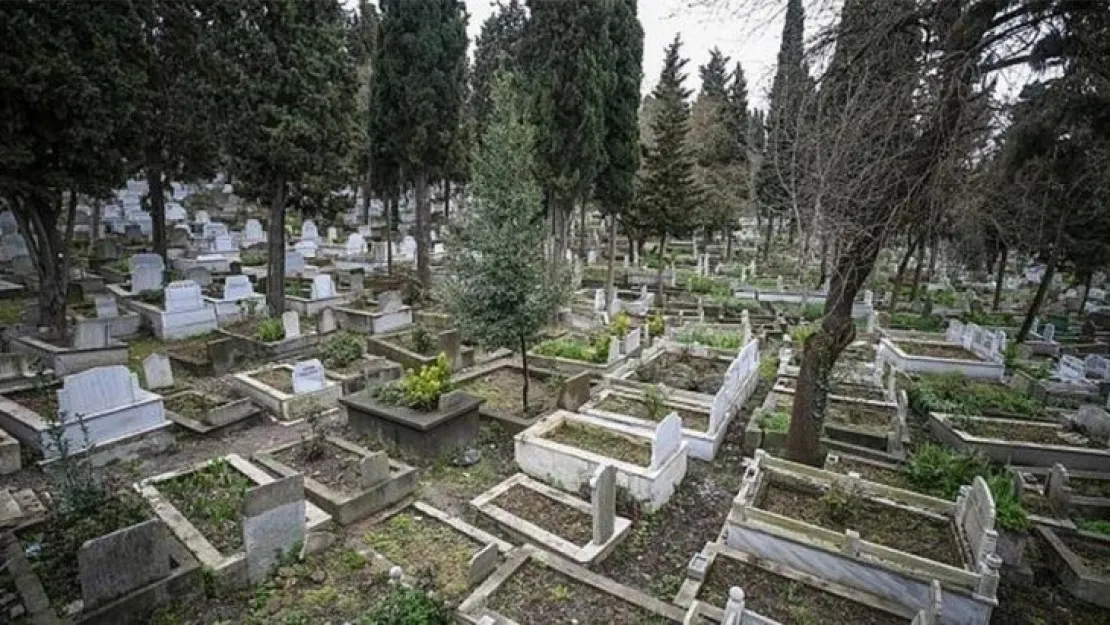 Mezarlık alanlarında saha işleri için ihale 
