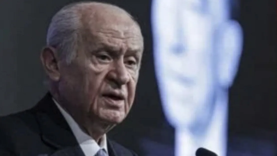 Bahçeli'den Atatürk Anıtı ile ilgili sert açıklama!