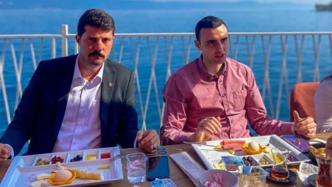 MHP Karamürsel, Kurt öncülüğünde toplandı!
