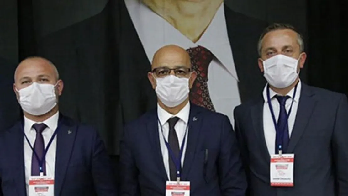 MHP Kartepe'de başkan değişmedi!