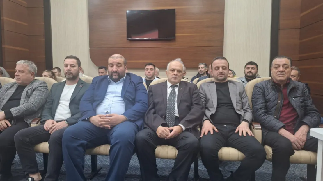 MHP tam kadro meclisteydi