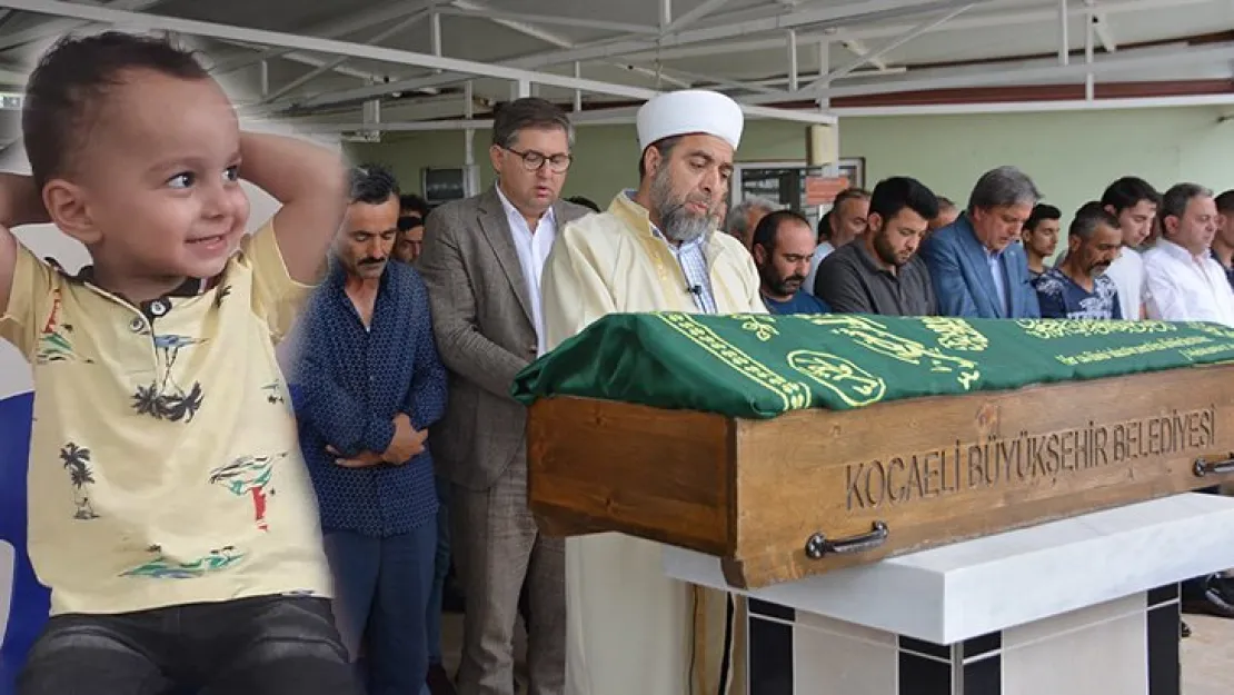 Minik Ertuğrul son yolculuğuna uğurlandı