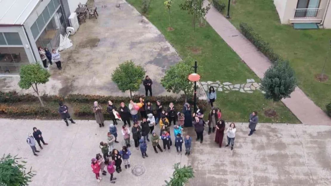 Hasta öğretmenlerine böyle moral verdiler