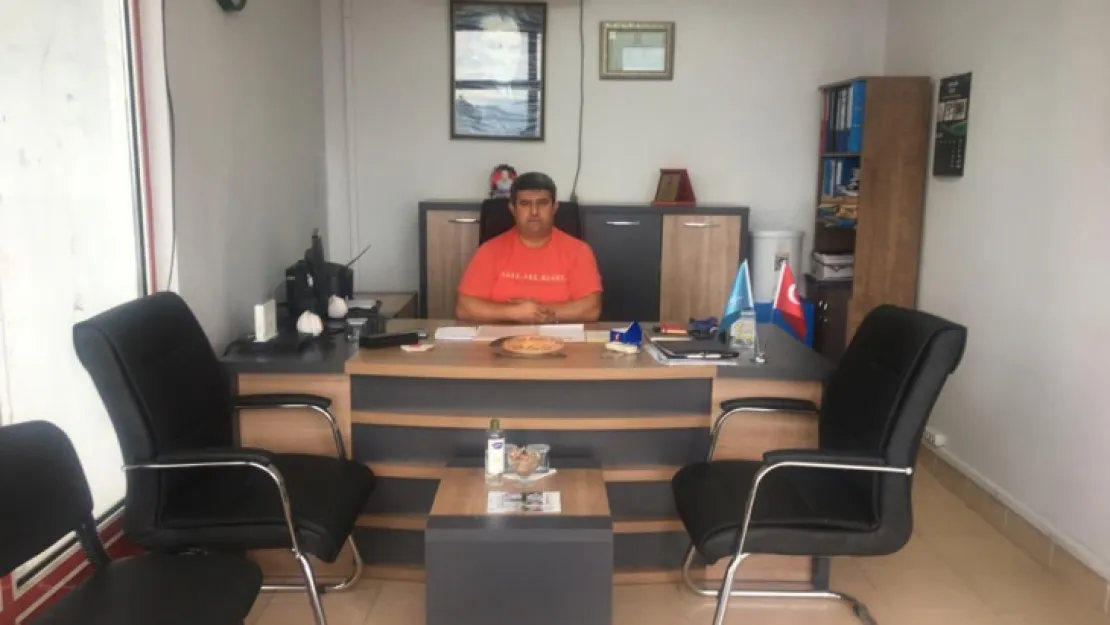 Muhtarın işi zor 