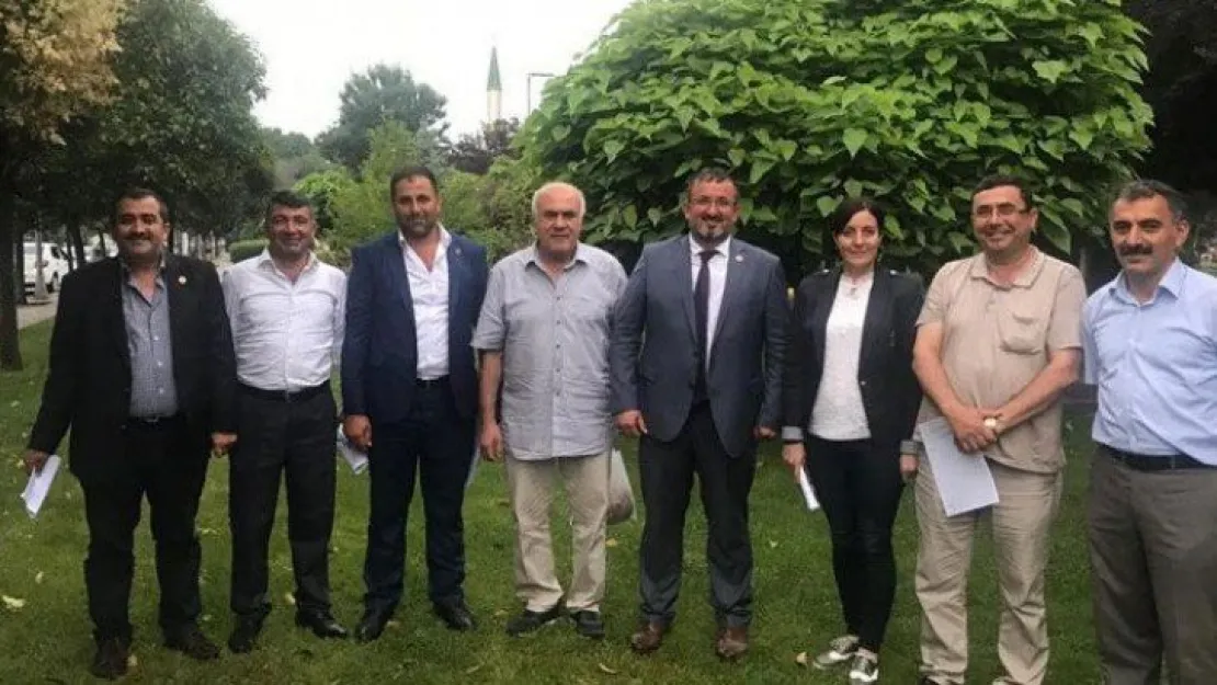 Muhtarlarda yeni başkan Engin Öztürk