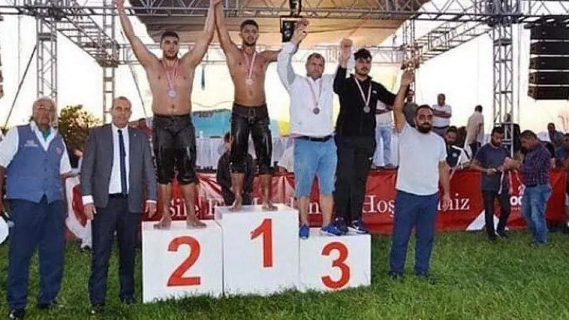Nazmi Kahveciler üçüncü oldu