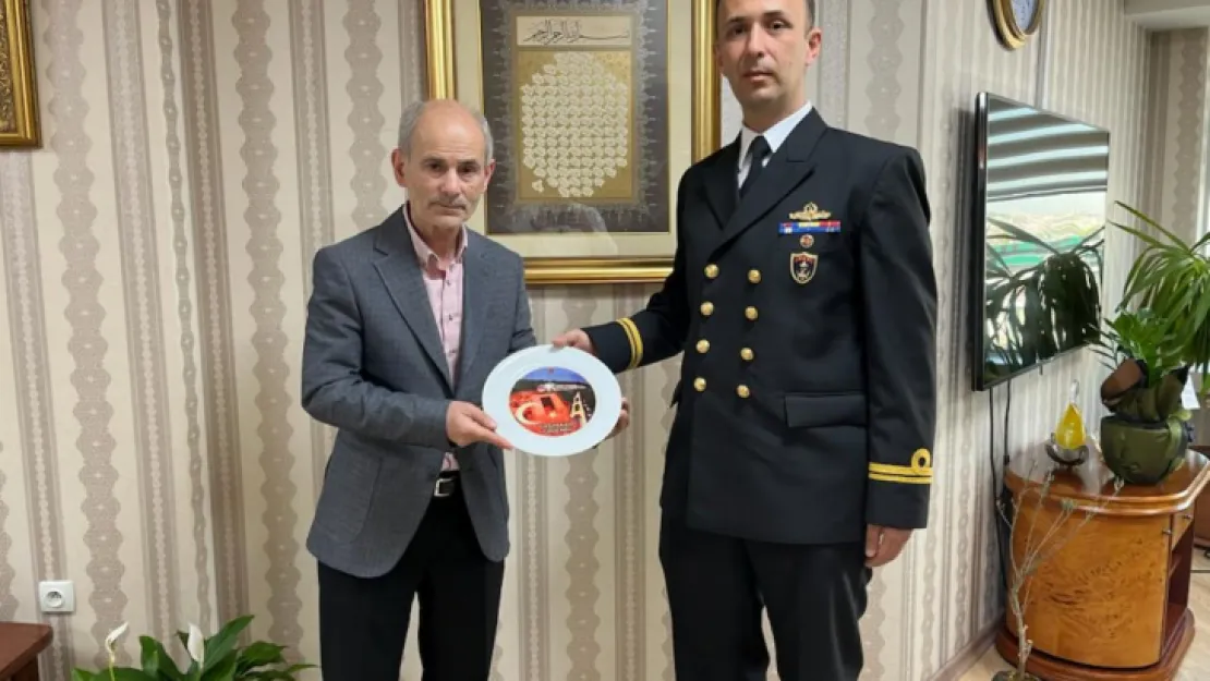 Nusret'in mürettebatı İzmit'te