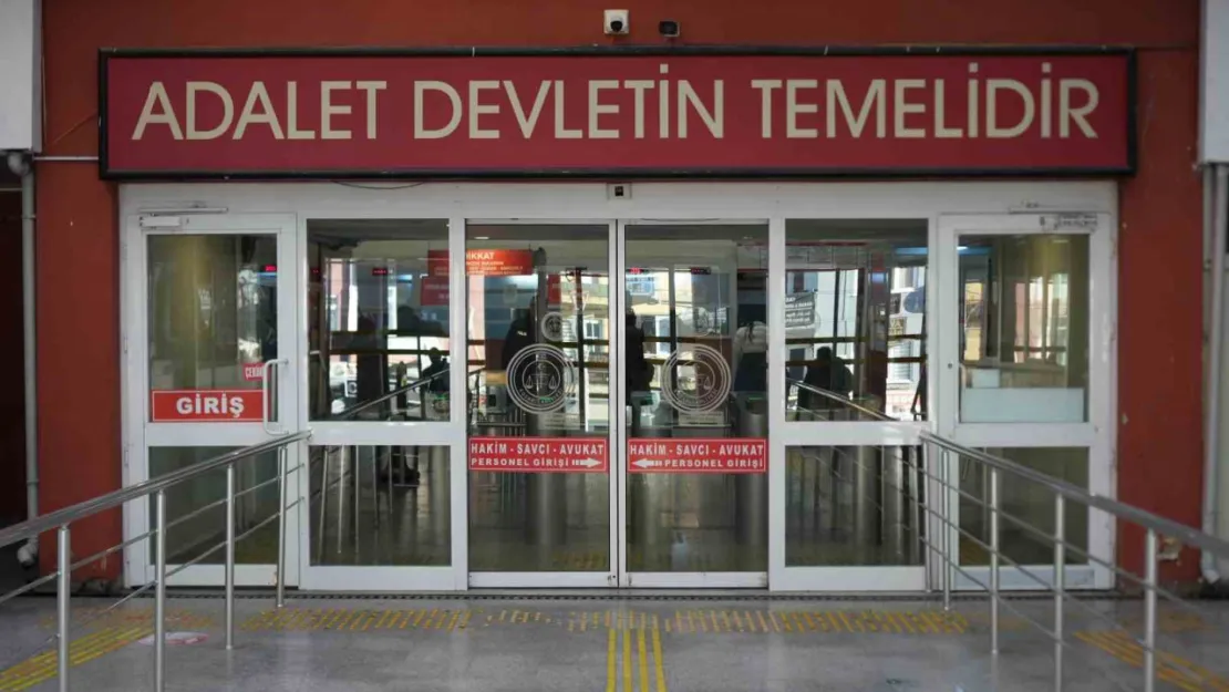 Oğlu tarafından bıçaklanan anne: Allah herkese böyle evlat nasip etsin