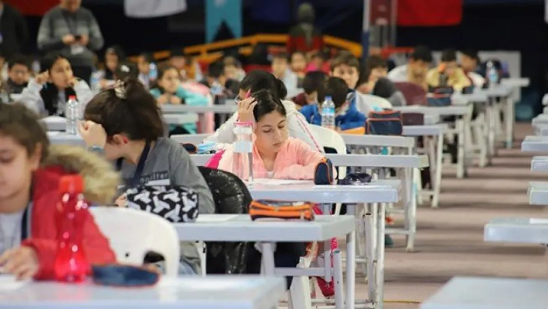 Öğrenciler zekalarını yarışmada konuşturacak