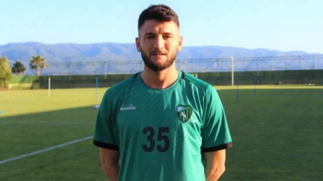 Okan Eken Kocaelispor'dan ayrıldı