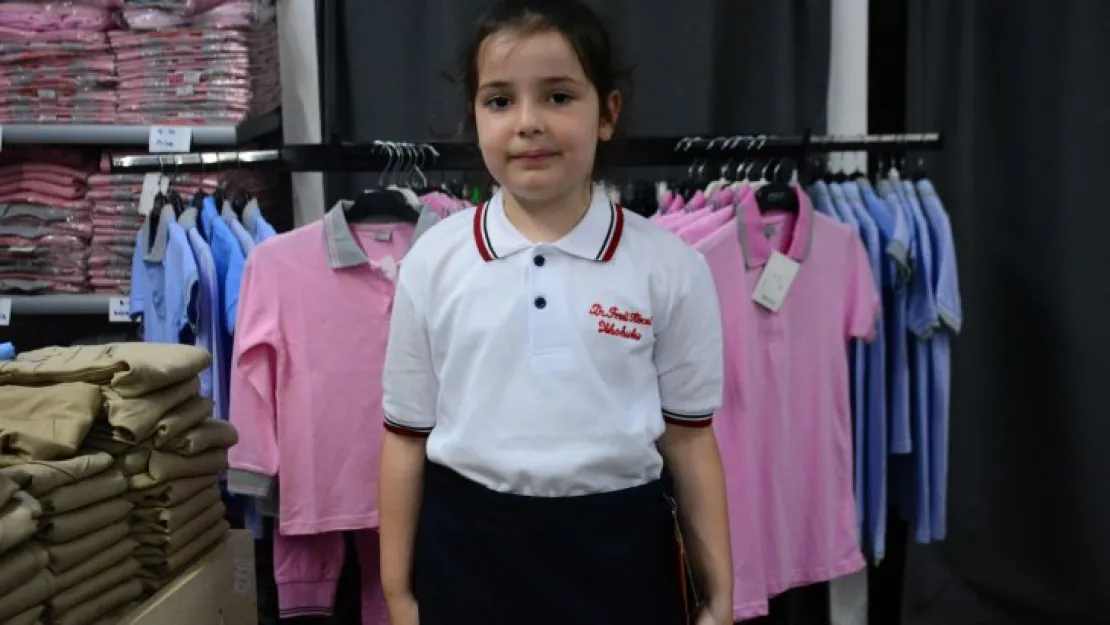 Aman dikkat! Okul kıyafetlerinde nelere dikkat etmeliyiz?