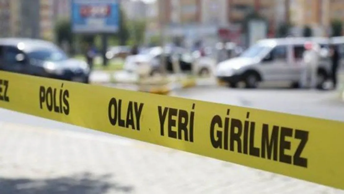 Önce eski eşini sonra kendisini vurdu