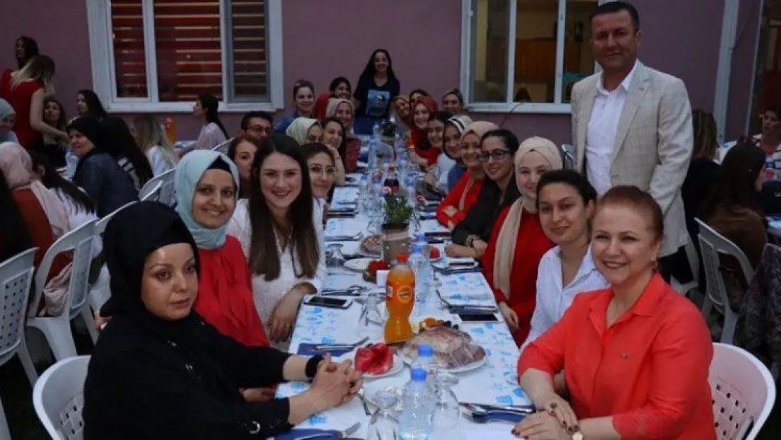 Özel Bilgi Köprüsü'nden yaz kursları ve ücretsiz demo dersleri