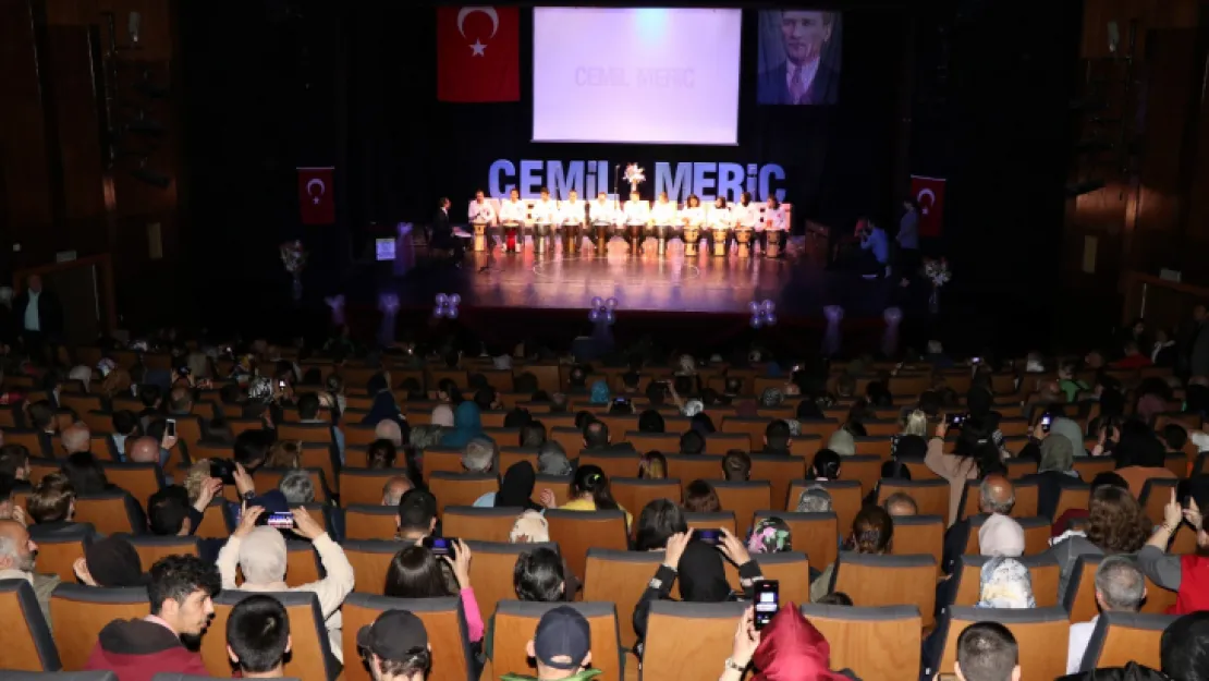 Özel öğrencilerden anlamlı gösteri