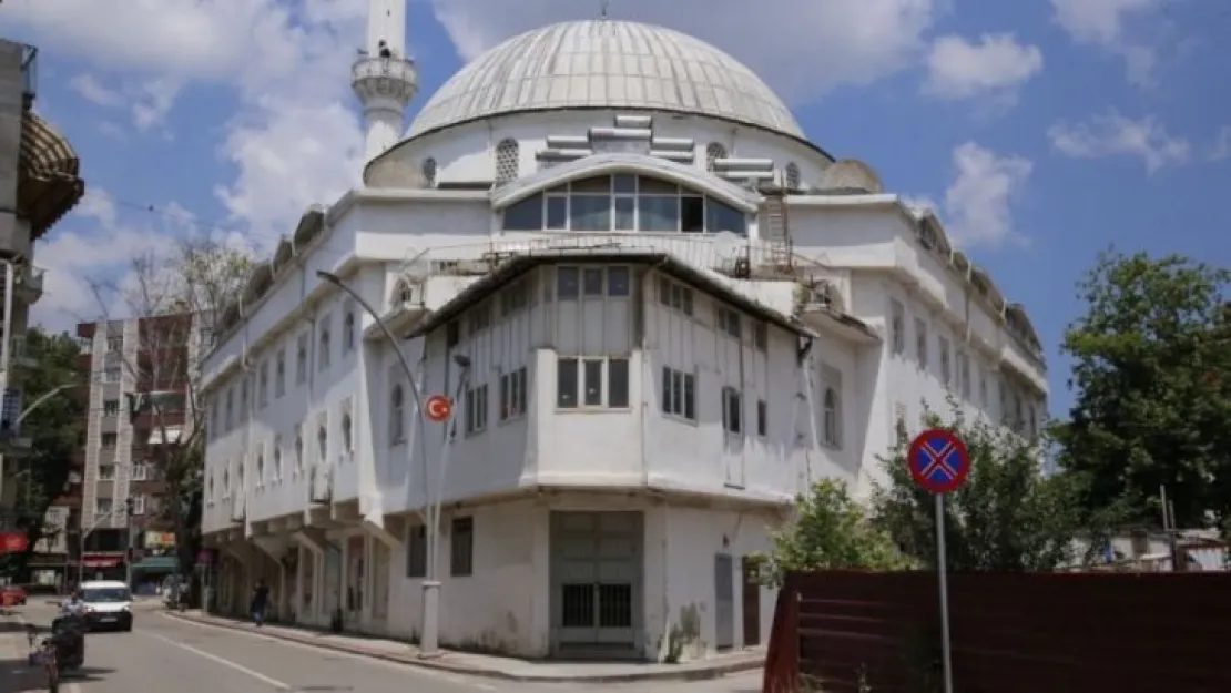 Paşa Camii'ni Çalık yıkacak!