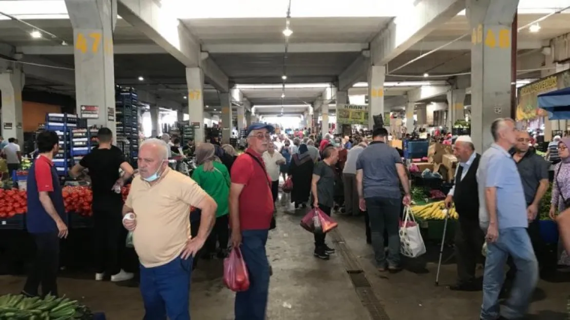 Pazarda fiyatlar yine yüksek!