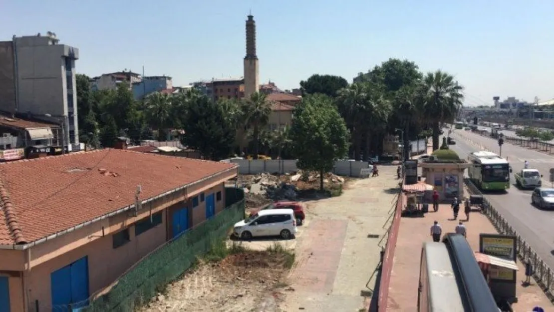 Pişmaniyeciler Meydanı'nda çalışmalar başladı
