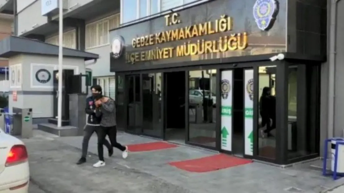 'Polisim' dedi, 210 bin TL dolandırdı