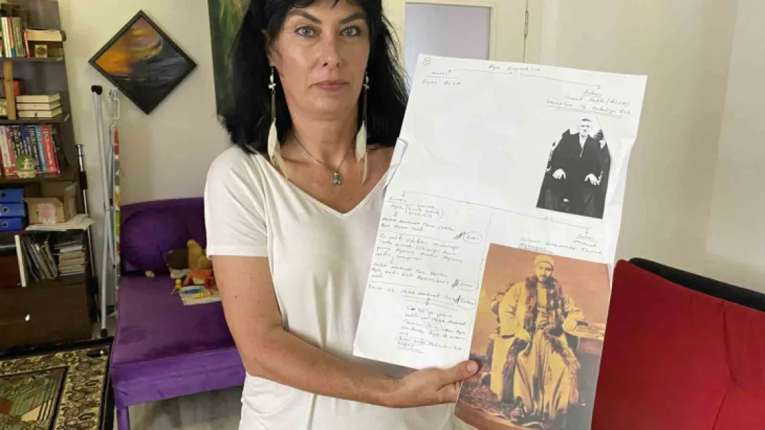 Sadrazam torunu olduğunu öğrendi, vakıflar için dava açtı