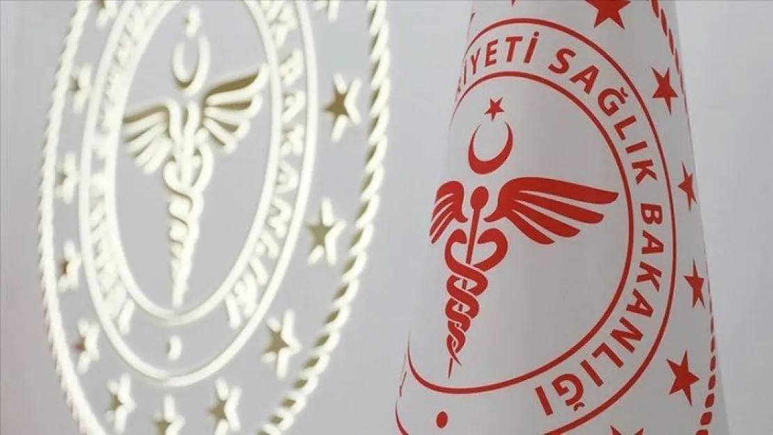 Sağlık Bakanlığı'nda iki büyük istifa