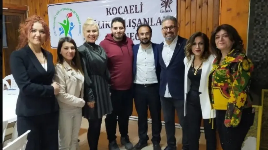 Sağlık Çalışanlarından iftar yemeği 