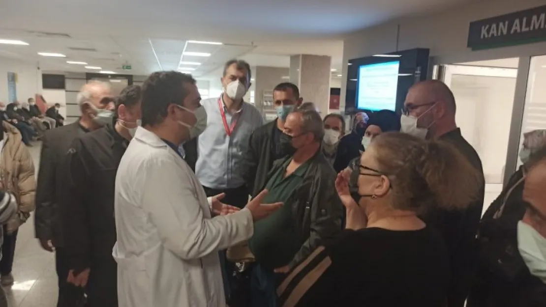 Sağlıkçılar iş bıraktı devreye Kocaeli Hastanesi Yönetimi girdi!