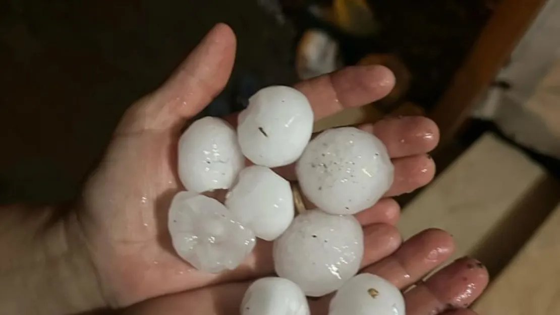 Sakarya'nın sahil ilçelerini dolu vurdu