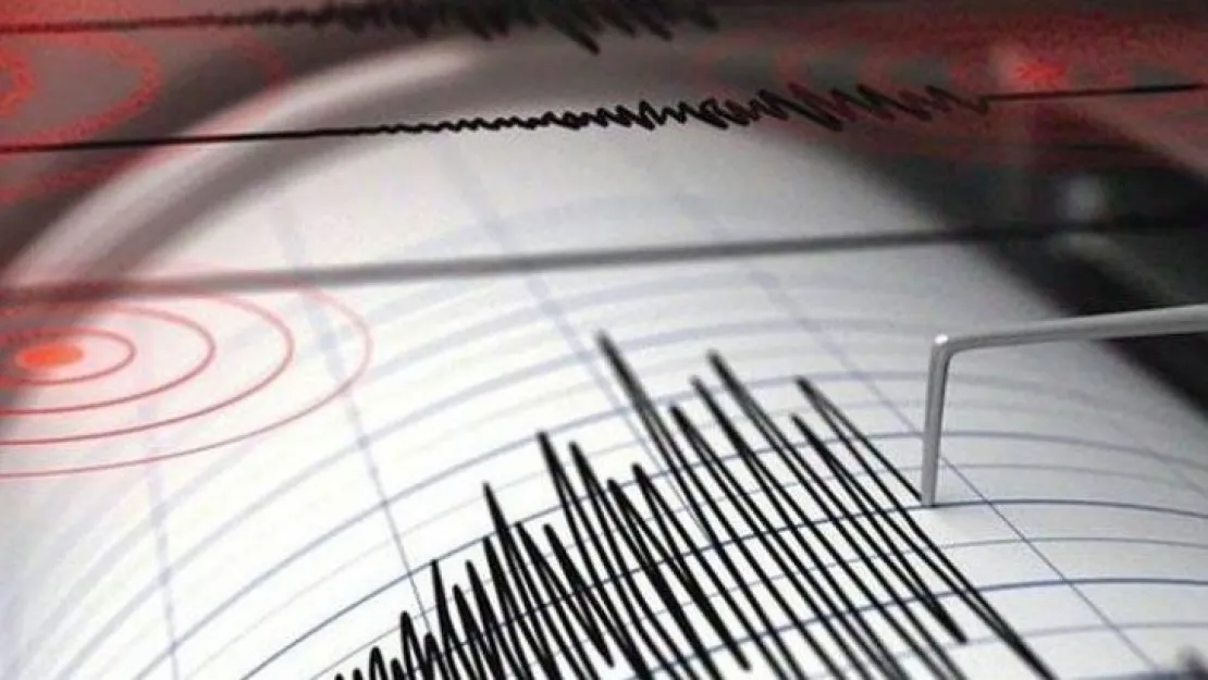 Sakarya'da deprem! Kocaeli'de hissedildi