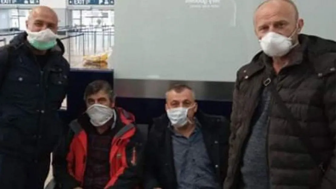 Sakarya'dan gittiler ÇEKYA'da mahsur kaldılar!