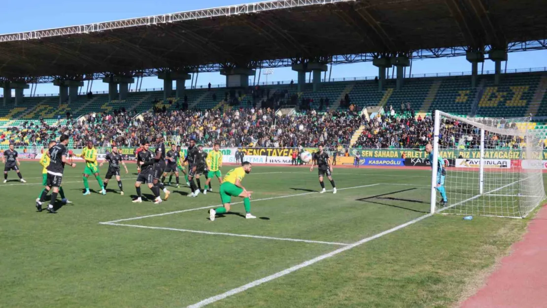 Kocaelispor, Urfa'dan eli boş dönmüyor: 0-0