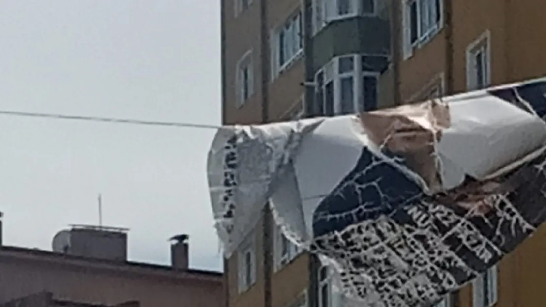 Seçimlerden sonra görüntü kirliliği kaldı 