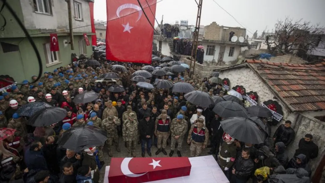 Şehidimiz var