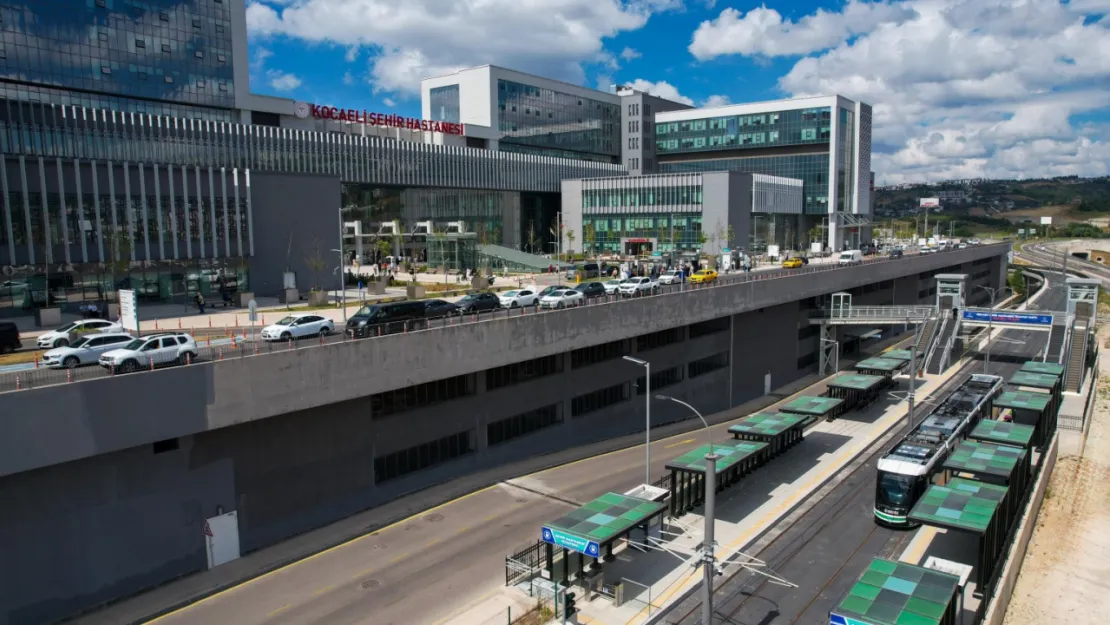 Şehir Hastanesine 15 dakikada bir tramvay