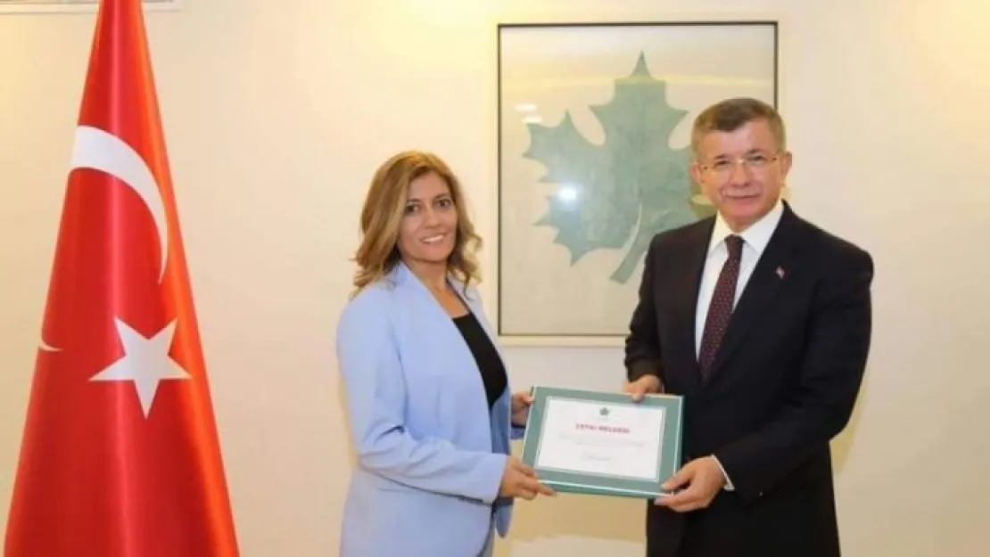 Serap Çakır istifa etti!