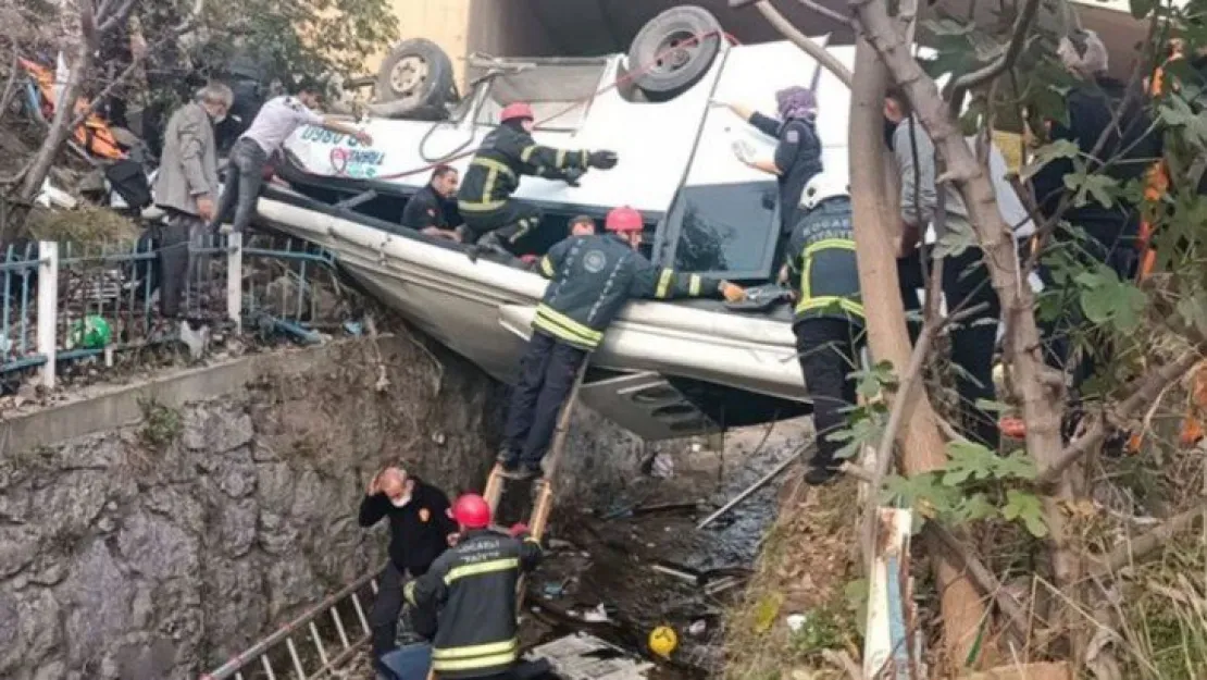 Servis kazasında can kaybı 5'e yükseldi
