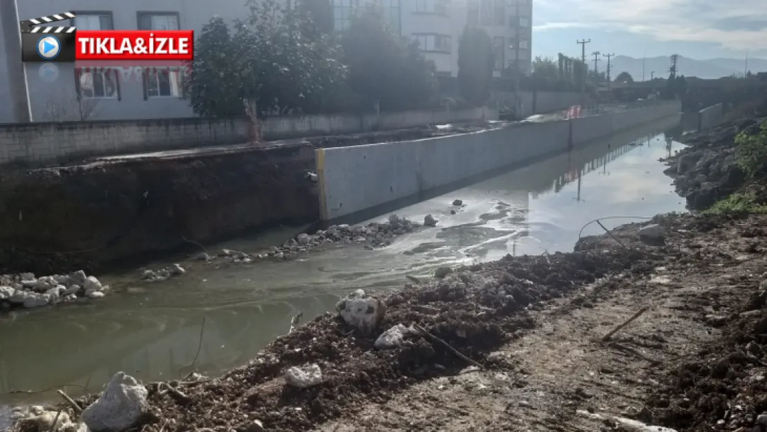 Skandal! Kanalizasyon dereye akıyor