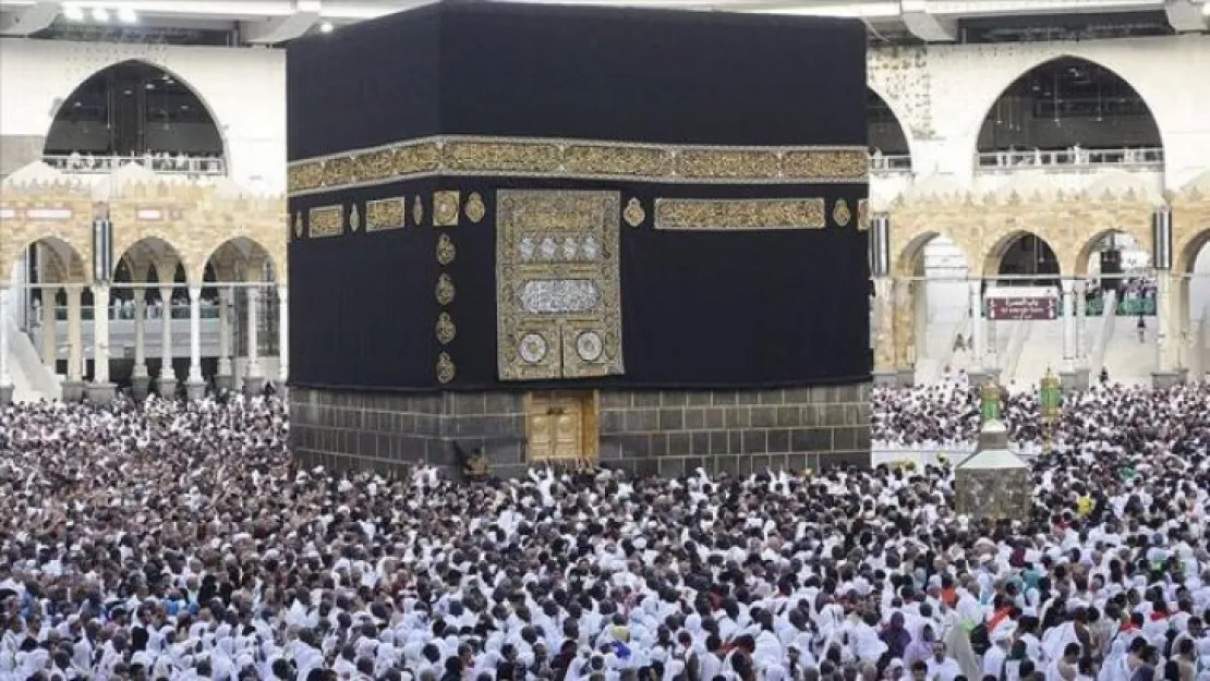 Suudi Arabistan'dan 'hac' kararı: 1 milyona yükseltildi