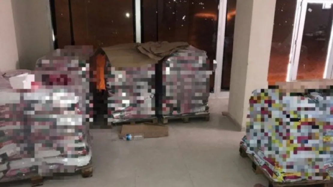 Taklitçilere polis baskını!