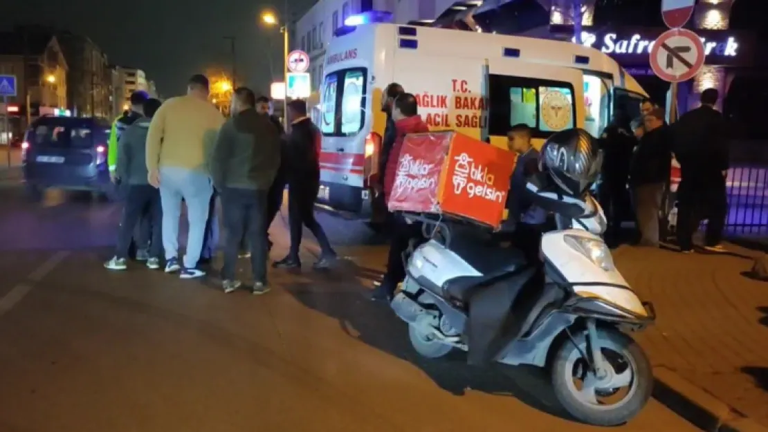 Tali yoldan çıkan otomobille çarpıştı