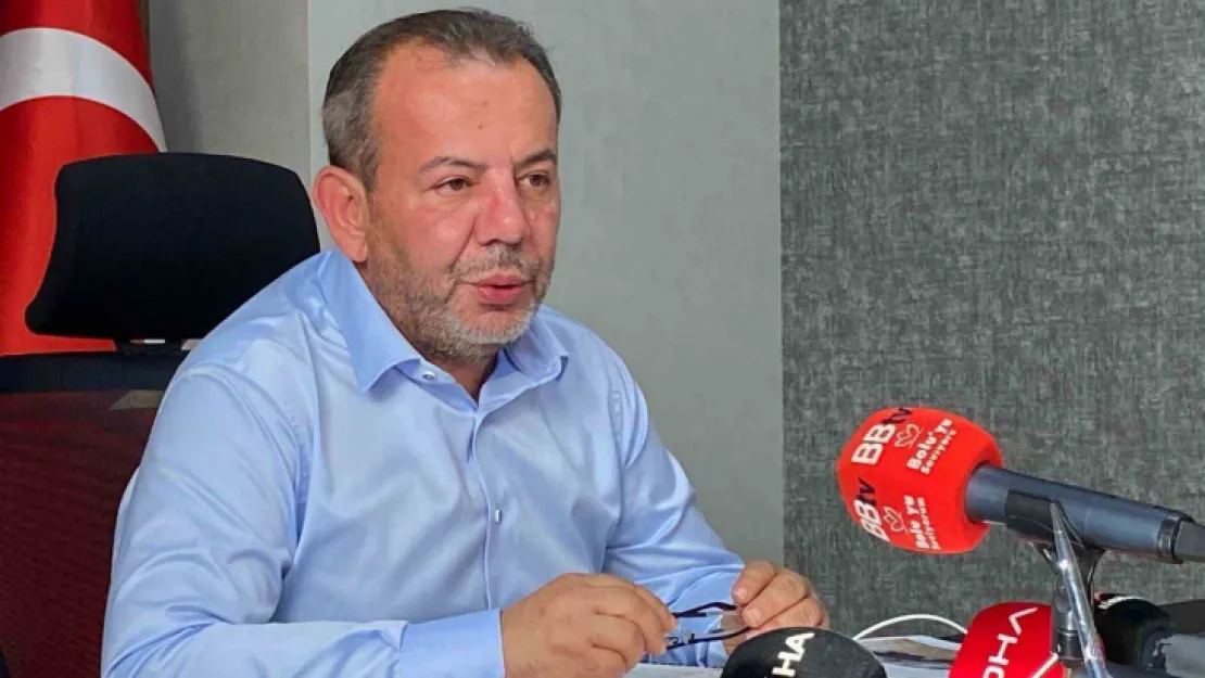 Tanju Özcan CHP'ye geri döndü