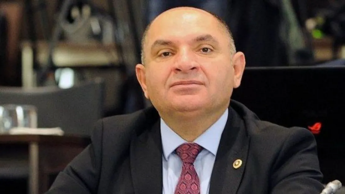 Tarhan: Kocaeli'de kültür ve sanata daha çok yatırım yapılmalı