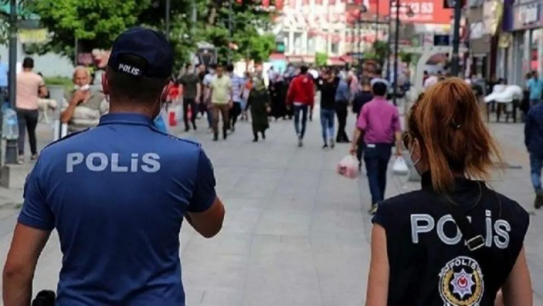 Tedbirlere uymayan yüzlerce kişiye ceza kesildi!