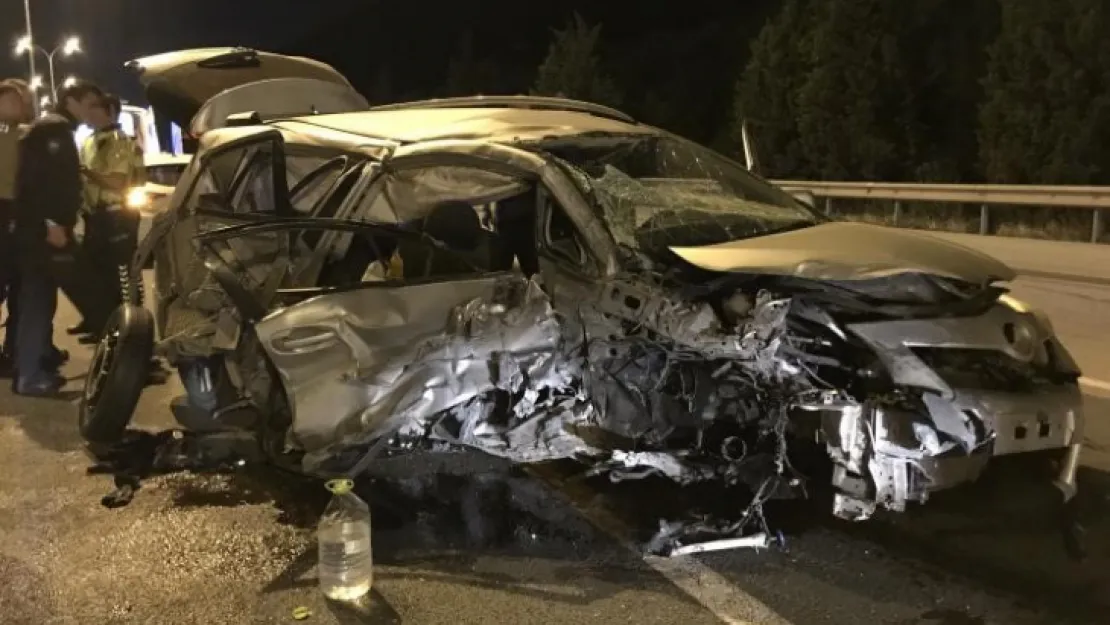 TEM'de kaza: Aynı otomobilden 8 yaralı çıktı