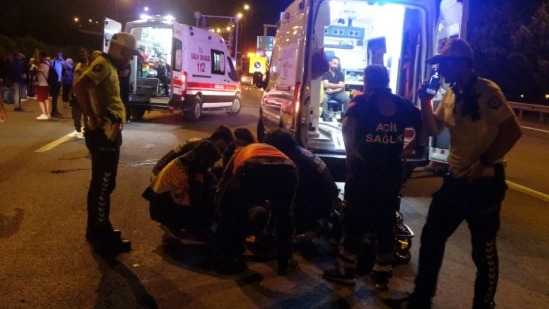 TEM'de tır, kamyon ve yolcu otobüsü kazaya karıştı: 8 yaralı