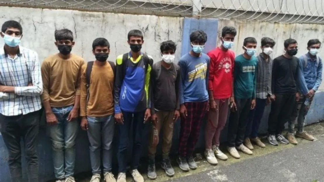 TEM Otoyolunda durdurulan otobüste 11 göçmen yakalandı