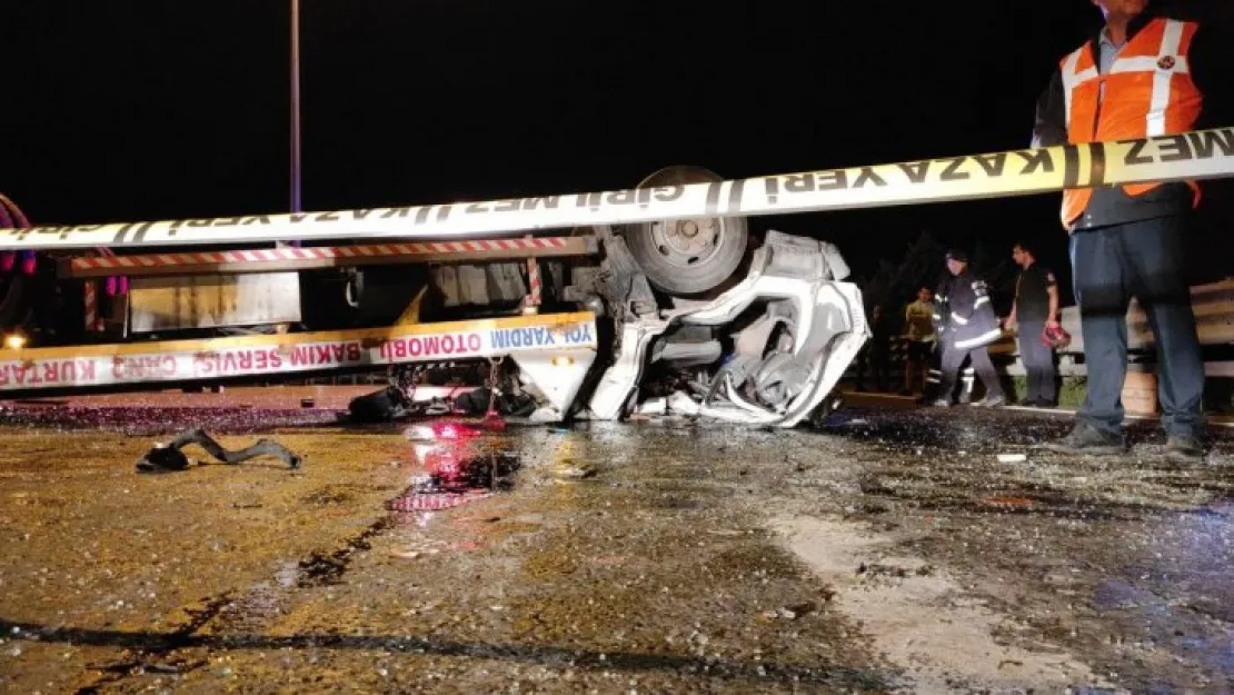 TEM Otoyolunda feci kaza: 1 ölü, 2 yaralı
